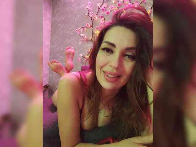 SexyKitty75-1 webcam