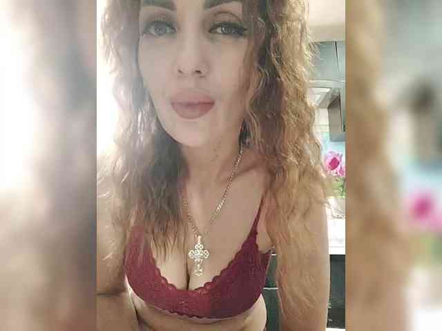 SexyKitty75-1 webcam