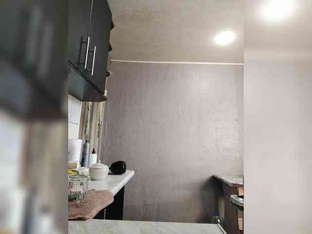 SexyKitty75-1 webcam