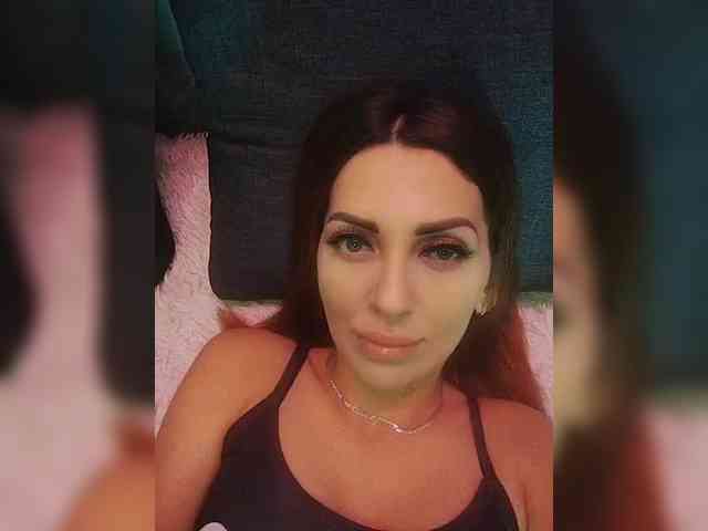SexyKitty75-1 Live Webcam on BongaCams