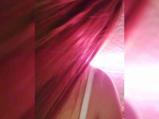 SexyKitty75-1 webcam