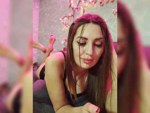 SexyKitty75-1 webcam