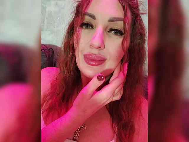 SexyKitty75-1 webcam