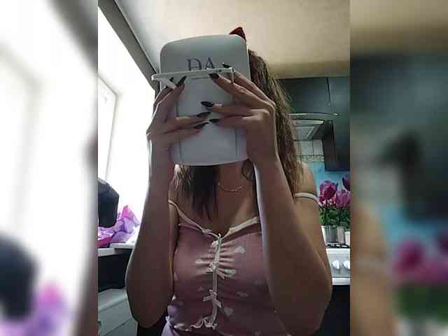 SexyKitty75-1 webcam