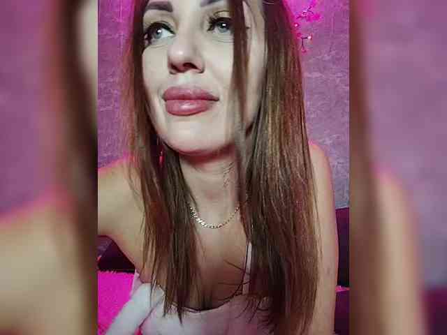 SexyKitty75-1 webcam