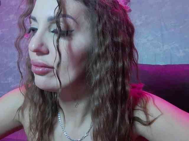SexyKitty75-1 webcam