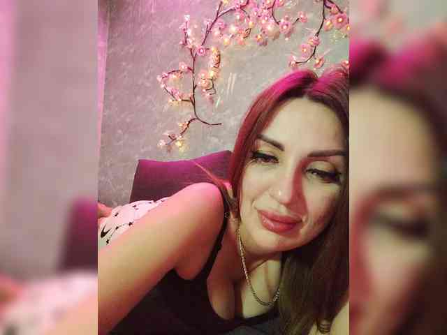 SexyKitty75-1 webcam