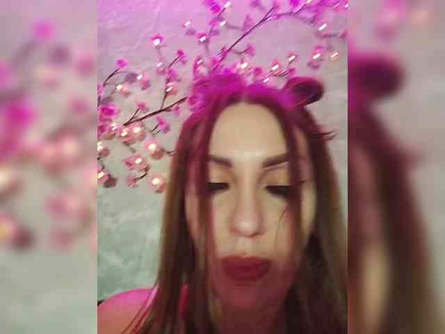 SexyKitty75-1 webcam