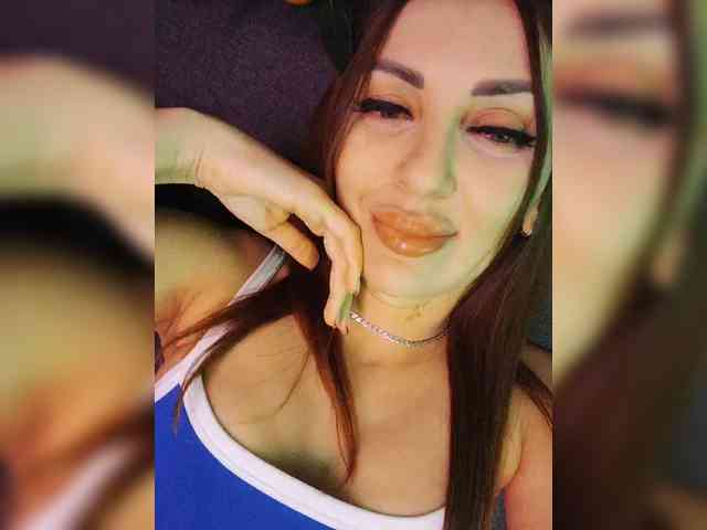 SexyKitty75-1 webcam