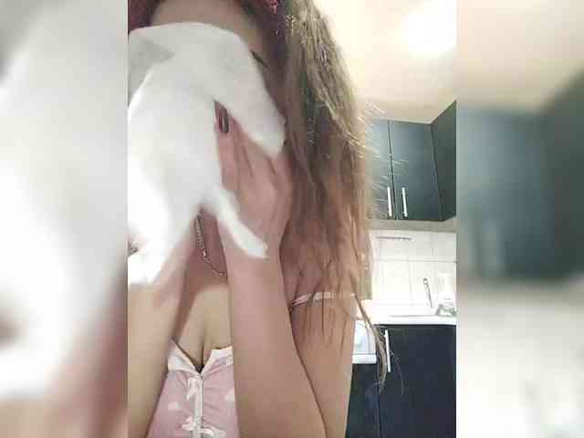 SexyKitty75-1 webcam