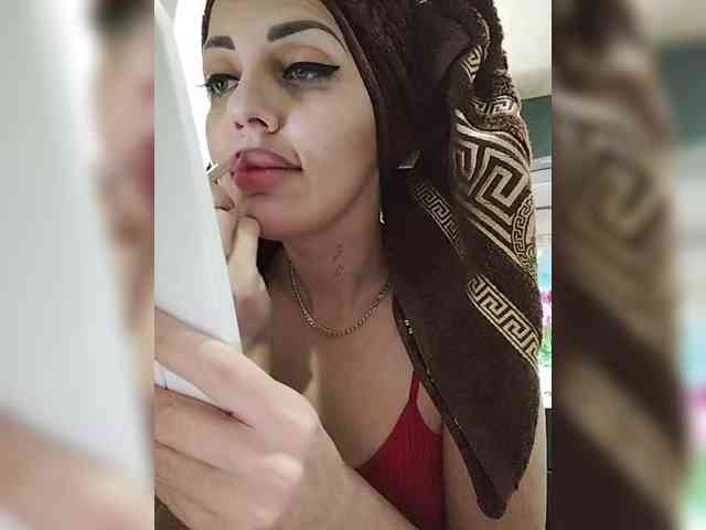 SexyKitty75-1 webcam