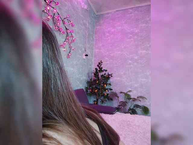 SexyKitty75-1 webcam