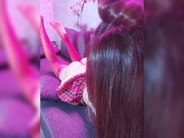 SexyKitty75-1 webcam