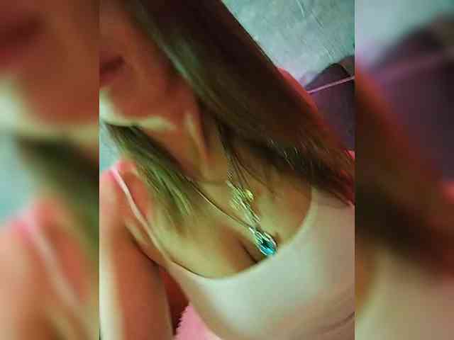 SexyKitty75-1 webcam