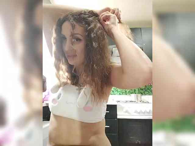 SexyKitty75-1 webcam
