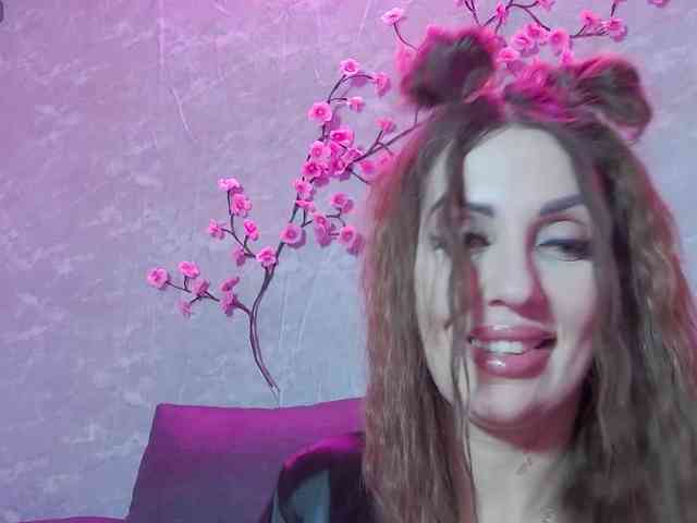 SexyKitty75-1 webcam