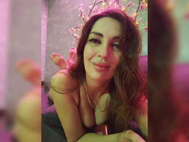 SexyKitty75-1 webcam