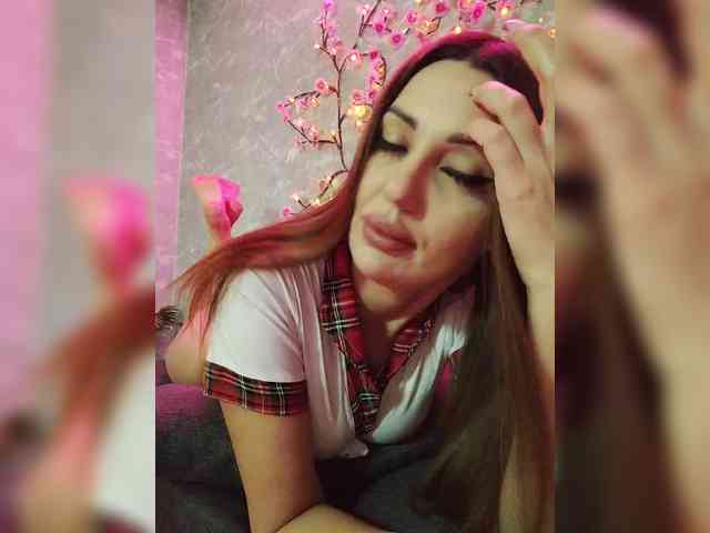 SexyKitty75-1 webcam