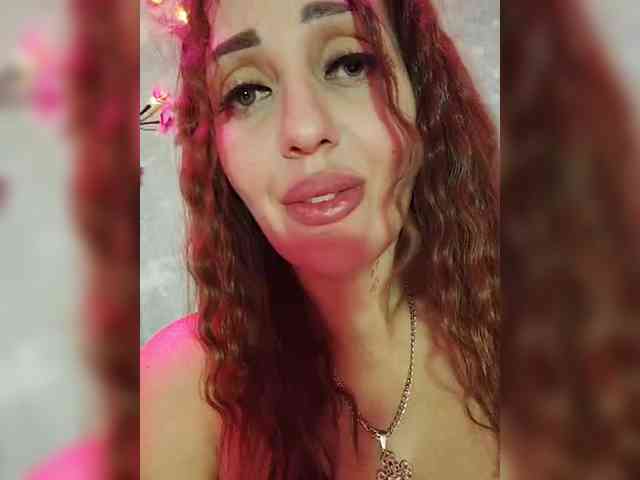 SexyKitty75-1 webcam