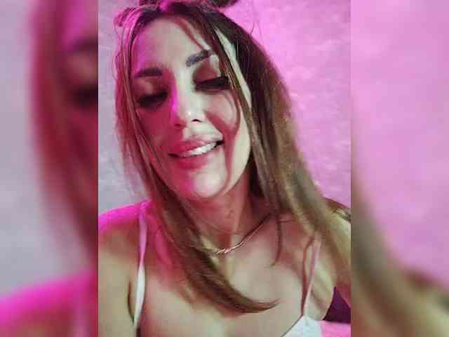 SexyKitty75-1 webcam