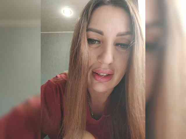 SexyKitty75-1 Live Webcam on BongaCams