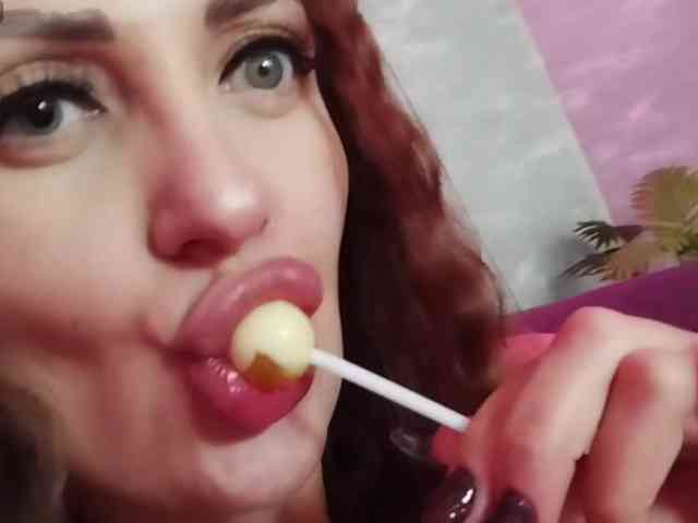 SexyKitty75-1 webcam