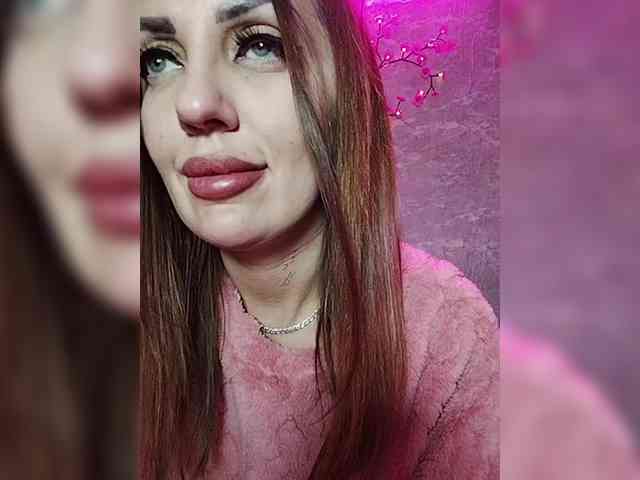 SexyKitty75-1 webcam