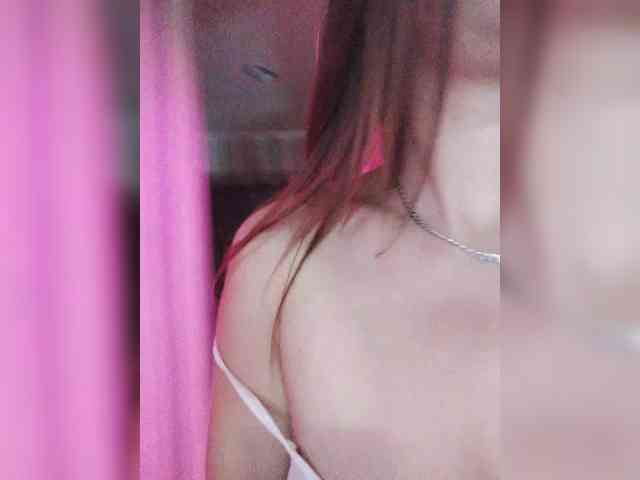 SexyKitty75-1 webcam