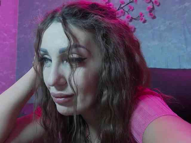 SexyKitty75-1 webcam