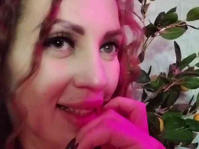 SexyKitty75-1 webcam
