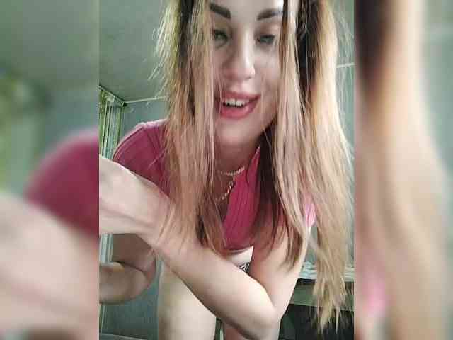 SexyKitty75-1 webcam