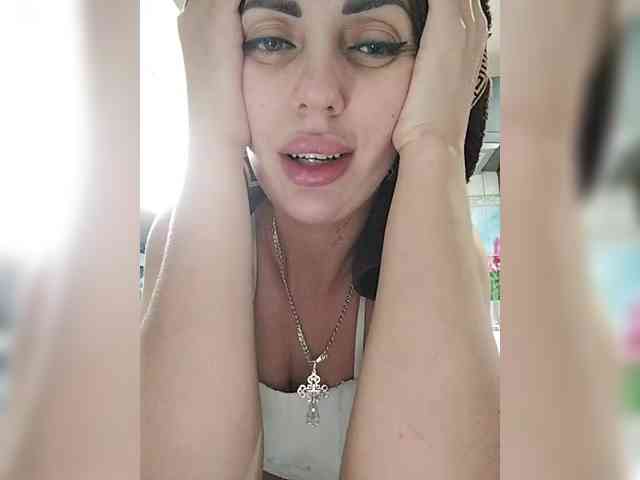 SexyKitty75-1 webcam