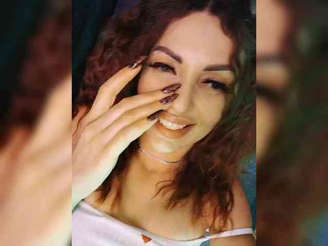 SexyKitty75-1 webcam