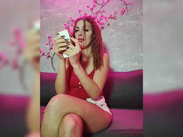 SexyKitty75-1 webcam