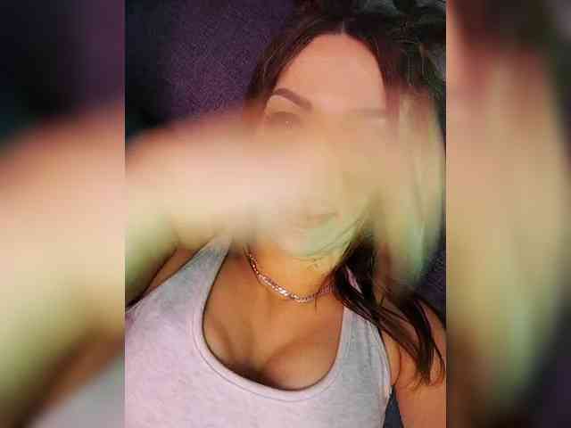 SexyKitty75-1 webcam