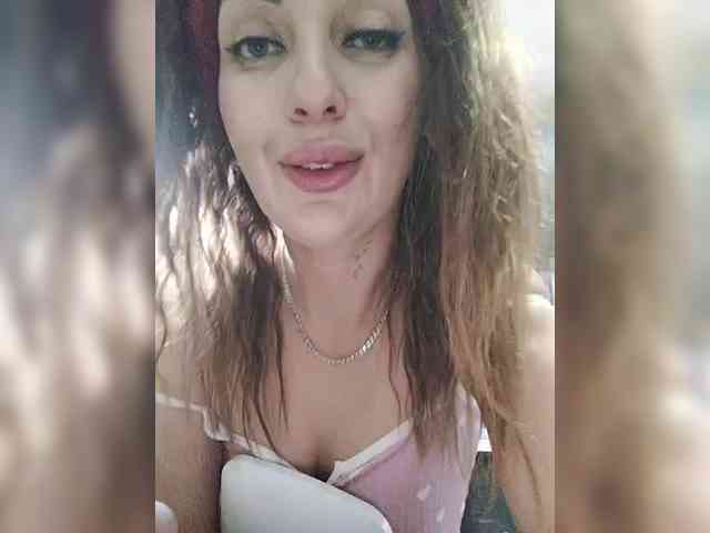 SexyKitty75-1 webcam