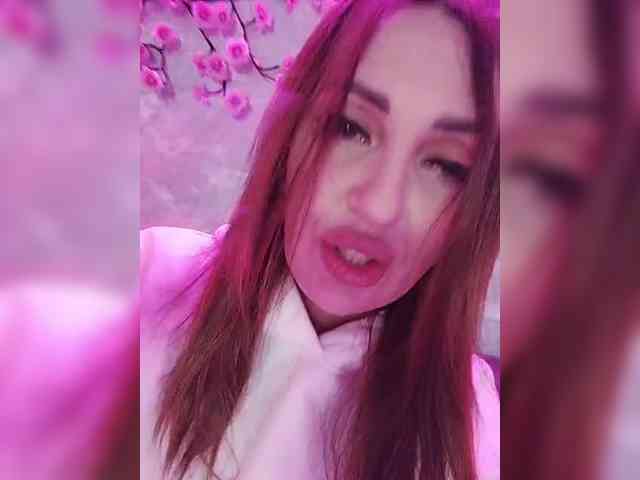 SexyKitty75-1 webcam