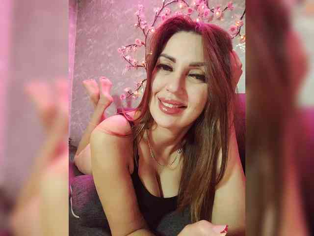 SexyKitty75-1 webcam