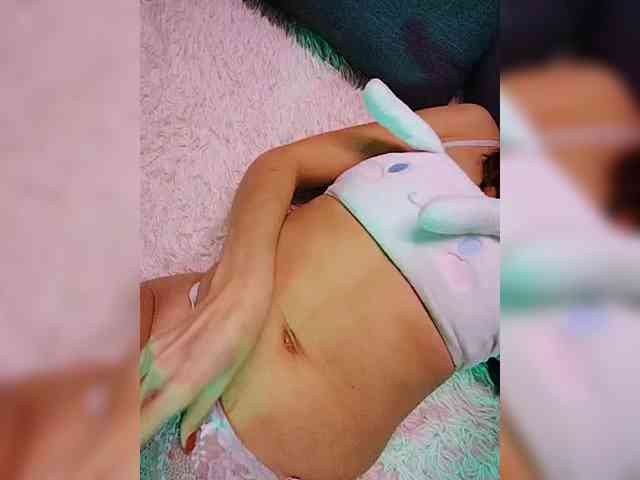 SexyKitty75-1 webcam