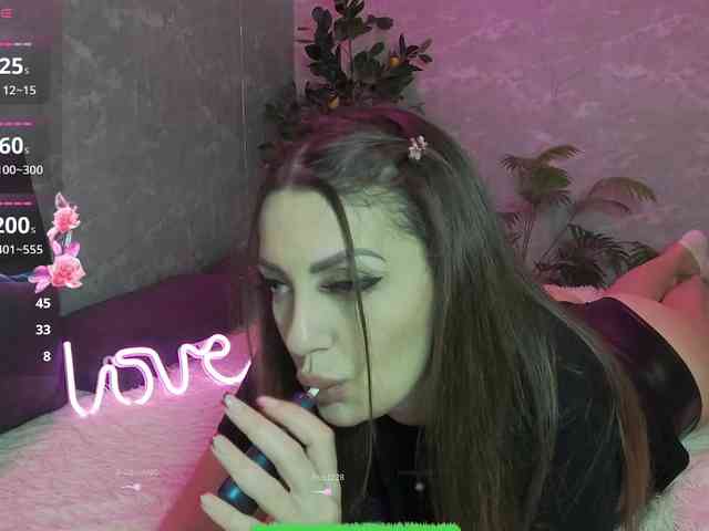 SexyKitty75-1 webcam