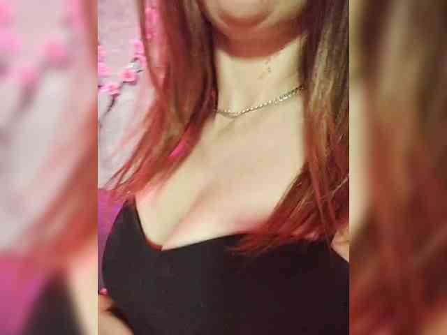 SexyKitty75-1 webcam