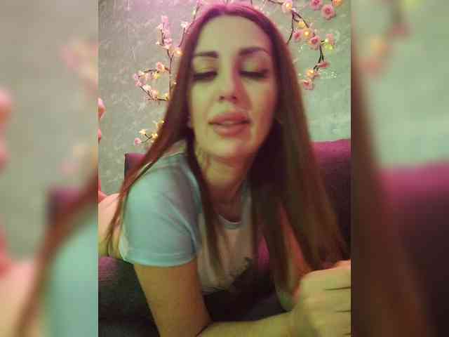 SexyKitty75-1 webcam