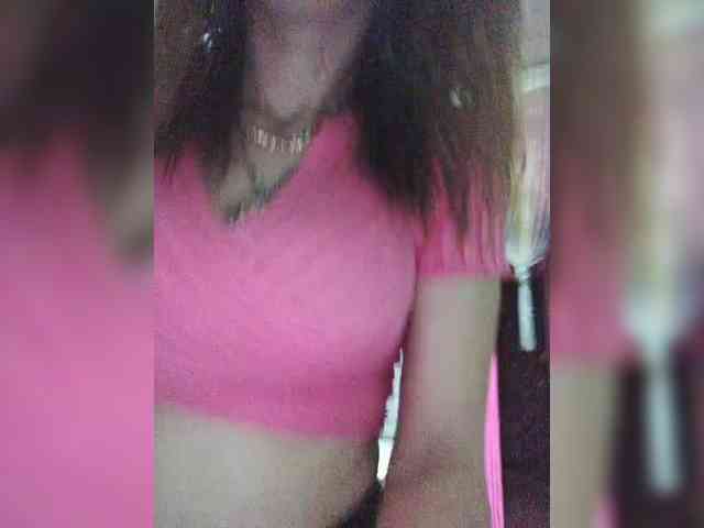 SexyKitty75-1 webcam
