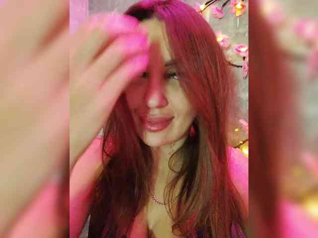 SexyKitty75-1 webcam