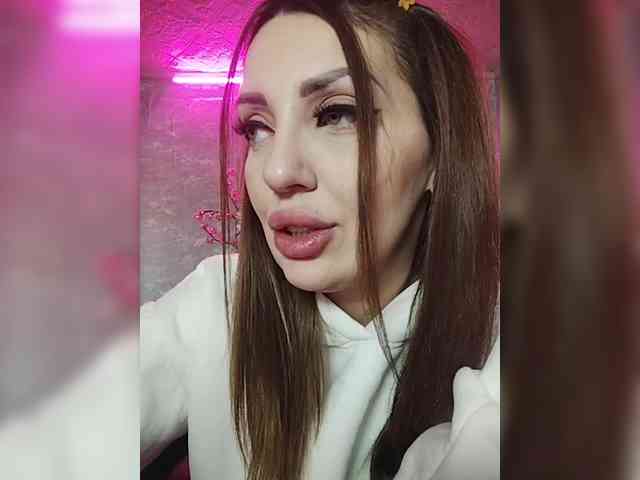 SexyKitty75-1 webcam