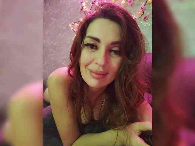 SexyKitty75-1 webcam