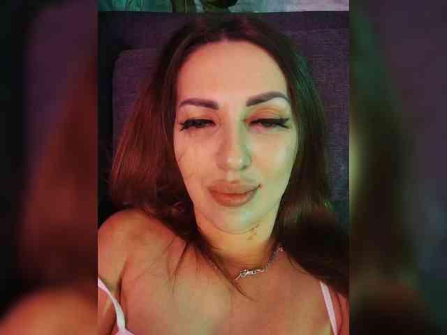 SexyKitty75-1 webcam