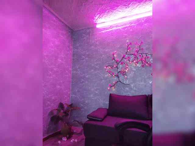 SexyKitty75-1 webcam