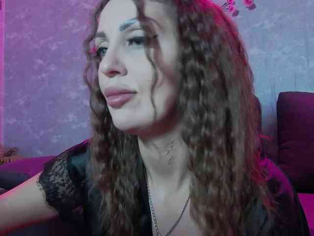 SexyKitty75-1 webcam