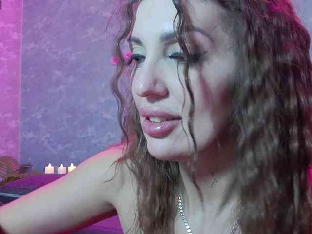 SexyKitty75-1 webcam